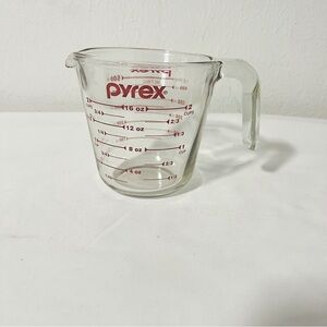Pyrex Glass Measuring 2 Cup Standard & Metric Measuring Cup